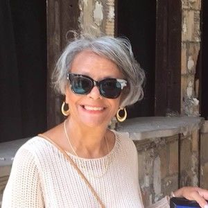 Meet your Posher, Lorene